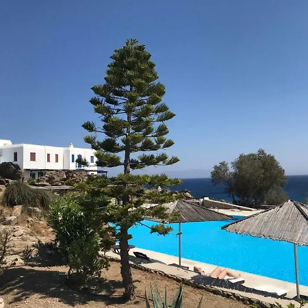 Smart Cozy 4 Pers. Apart. In Costa Ilios Myconos