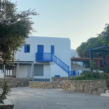 Smart Cozy 4 Pers. Apart. In Costa Ilios Myconos